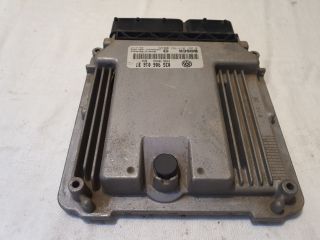 bontott VW TOURAN Motorvezérlő