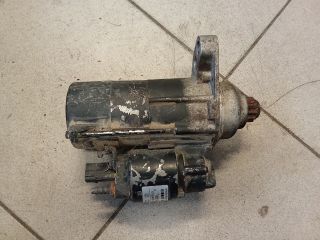 bontott VW TOURAN Önindító