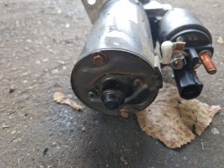 bontott VW TOURAN Önindító