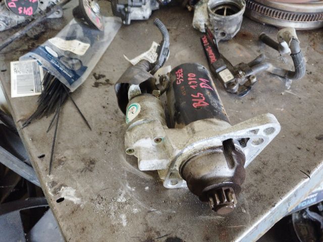 bontott VW TOURAN Önindító