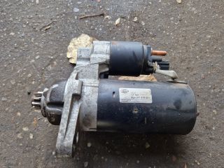 bontott VW TOURAN Önindító