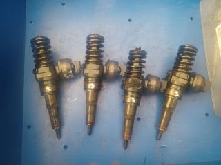 bontott VW TOURAN Porlasztó Sor / Híd