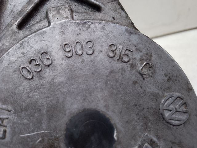 bontott VW TOURAN Szíjfeszítő Görgő