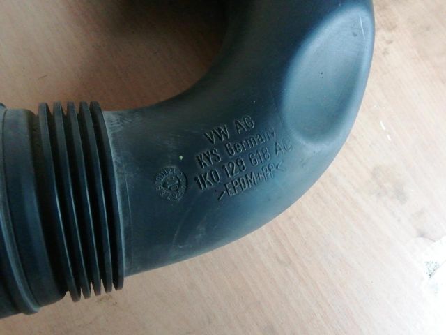 bontott VW TOURAN Szívó Cső