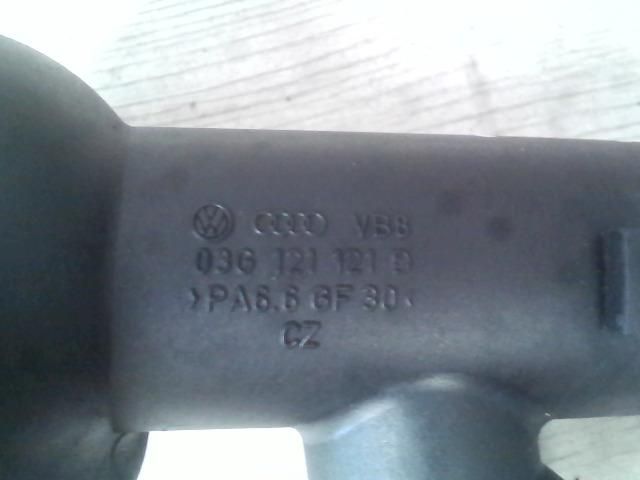 bontott VW TOURAN Termosztátház