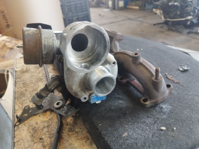 bontott VW TOURAN Turbó
