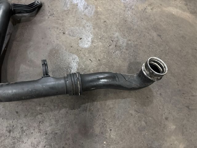 bontott VW TOURAN Turbócső