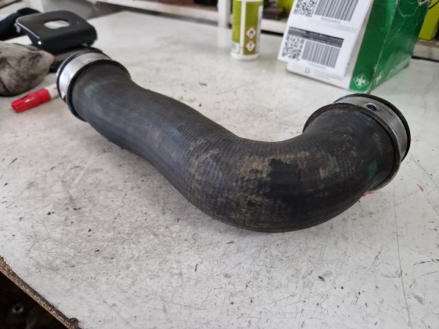 bontott VW TOURAN Turbócső