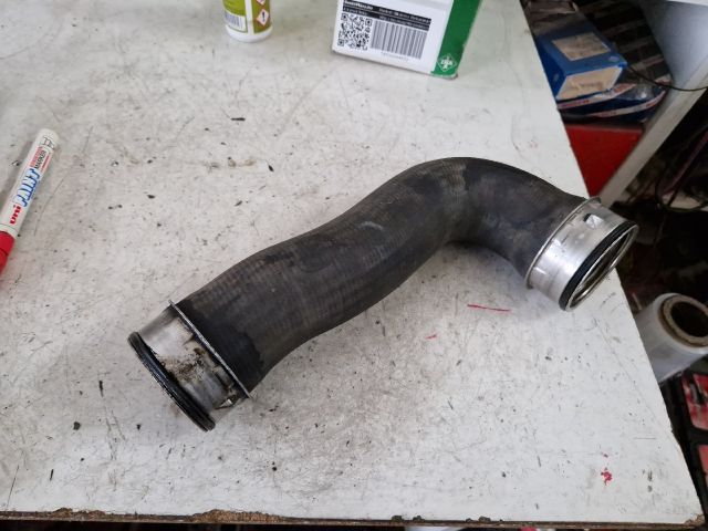 bontott VW TOURAN Turbócső