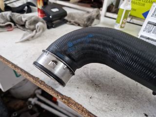 bontott VW TOURAN Turbócső