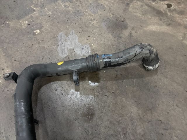 bontott VW TOURAN Turbócső