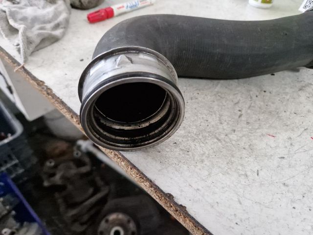 bontott VW TOURAN Turbócső