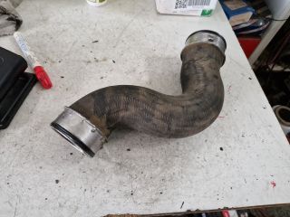 bontott VW TOURAN Turbócső