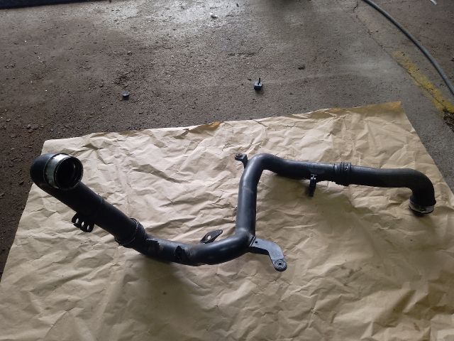 bontott VW TOURAN Turbócső