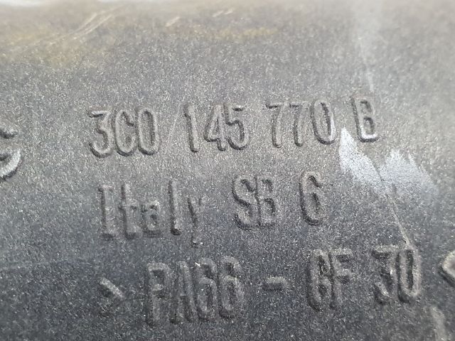 bontott VW TOURAN Turbócső