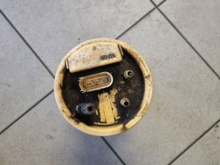 bontott VW TOURAN Üzemanyag Szivattyú