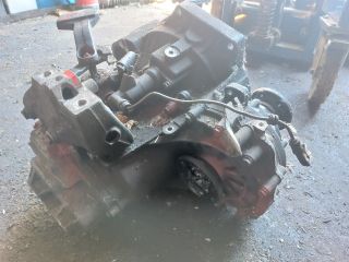 bontott VW TOURAN Váltó (Mechanikus)