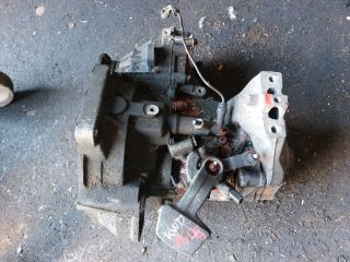 bontott VW TOURAN Váltó (Mechanikus)