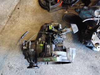 bontott VW TOURAN Váltó (Mechanikus)