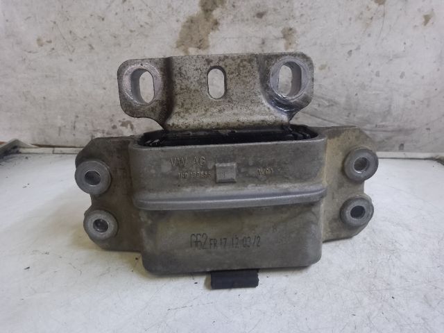 bontott VW TOURAN Váltó Tartó Bak (Pozíciófüggetlen)