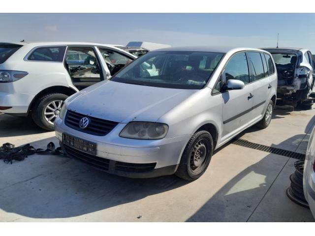 bontott VW TOURAN Vízhűtő Radiátor (Klímás)