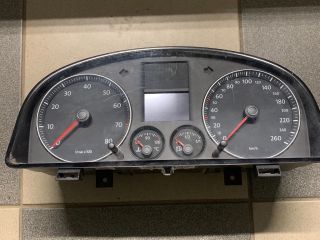 bontott VW TOURAN Kilométeróra