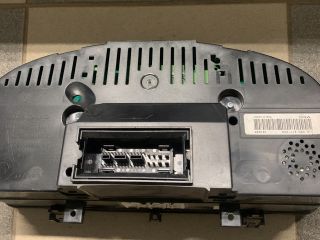 bontott VW TOURAN Kilométeróra