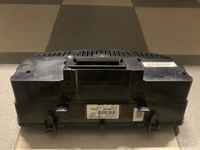 bontott VW TOURAN Kilométeróra