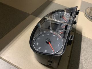 bontott VW TOURAN Kilométeróra