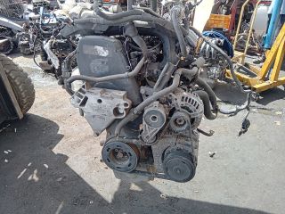 bontott VW TOURAN Komplett Motor (Segédberendezésekkel)