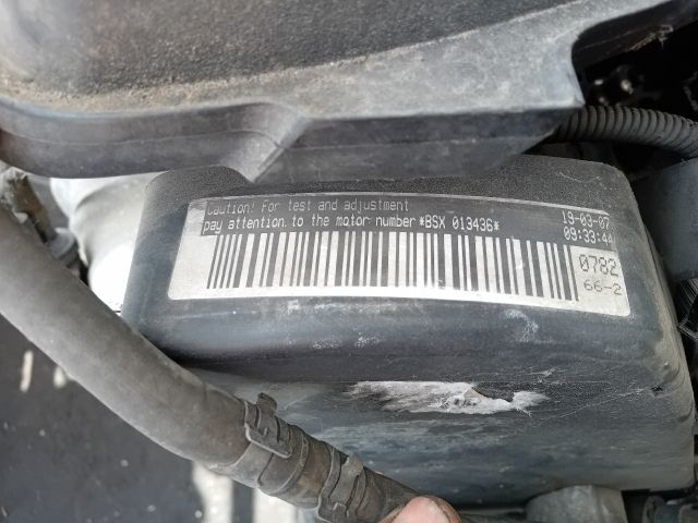 bontott VW TOURAN Komplett Motor (Segédberendezésekkel)