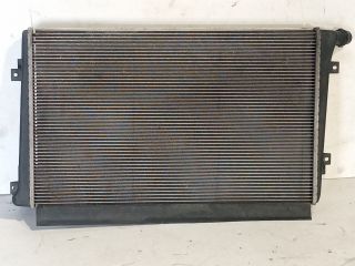 bontott VW TOURAN Vízhűtő Radiátor (Klímás)
