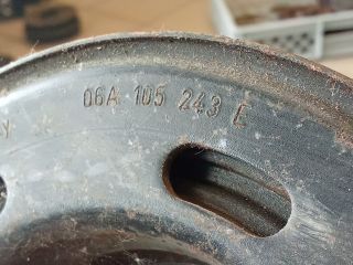 bontott VW TOURAN Főtengely Szíjtárcsa