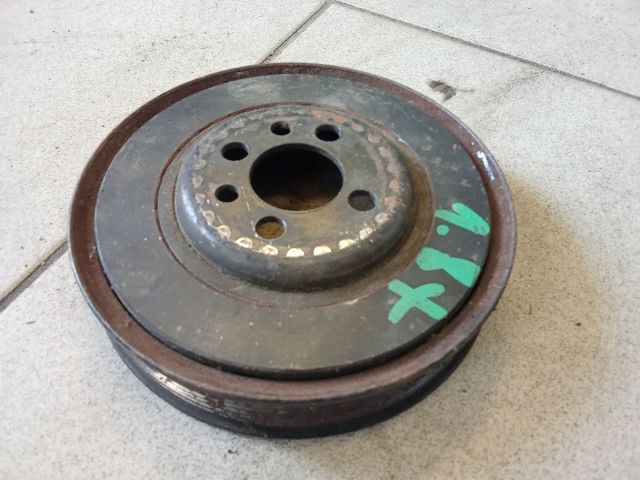 bontott VW TOURAN Főtengely Szíjtárcsa