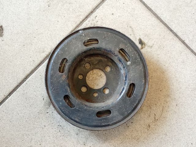 bontott VW TOURAN Főtengely Szíjtárcsa