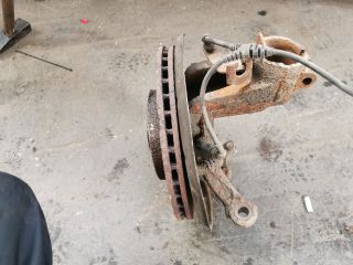 bontott VW TOURAN Bal első Csonkállvány Kerékaggyal