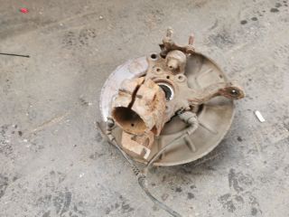 bontott VW TOURAN Bal első Csonkállvány Kerékaggyal