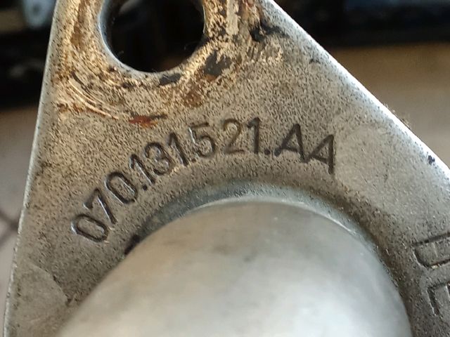 bontott VW TOURAN EGR Hűtő Cső