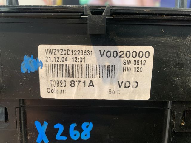 bontott VW TOURAN Kilométeróra