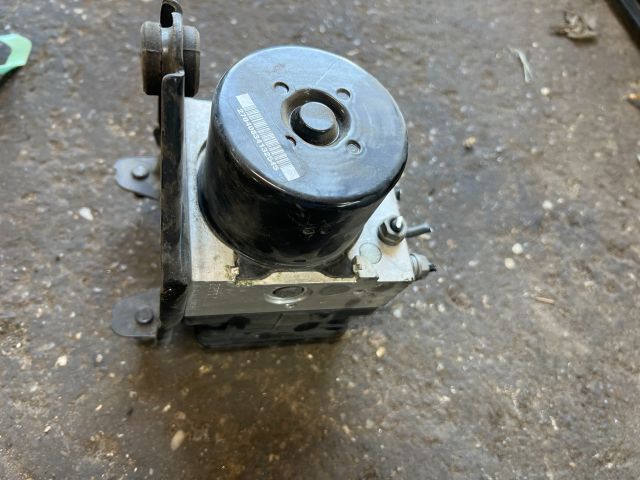 bontott VW TOURAN ABS Kocka