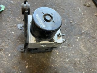 bontott VW TOURAN ABS Kocka