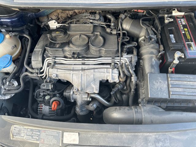 bontott VW TOURAN Alsó Motorburkolat