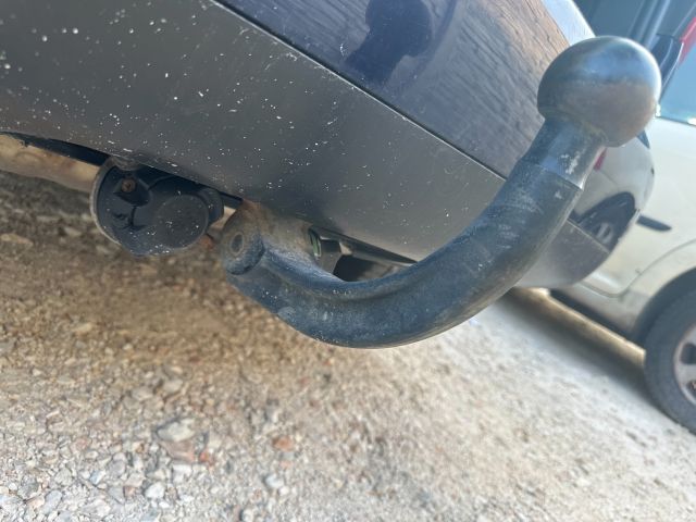 bontott VW TOURAN Alsó Motorburkolat