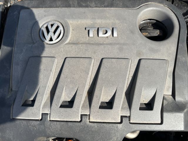 bontott VW TOURAN Bal első Gólyaláb (Lengécsillapító, Rugó)