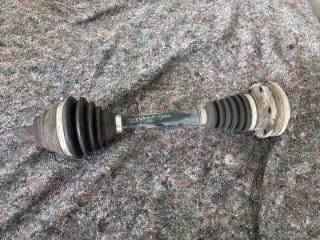 bontott VW TOURAN Bal Féltengely