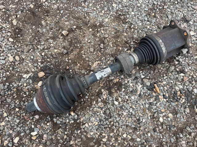 bontott VW TOURAN Bal Féltengely