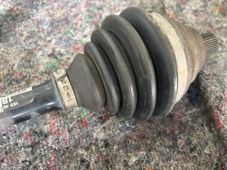 bontott VW TOURAN Bal Féltengely