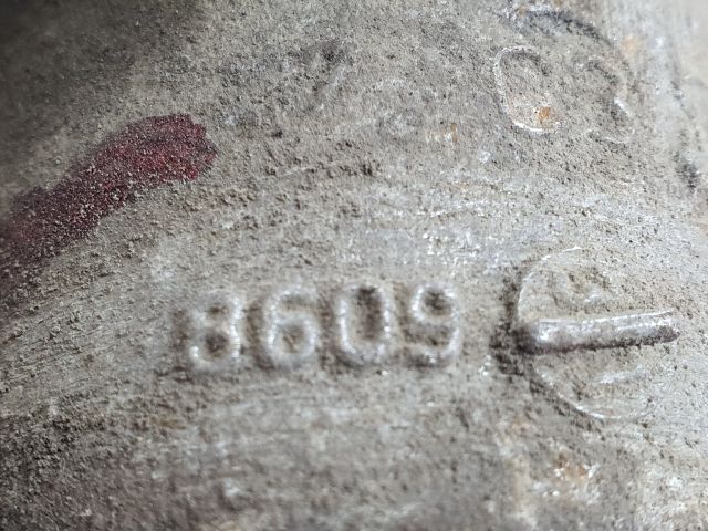 bontott VW TOURAN Bal hátsó Féknyereg Munkahengerrel