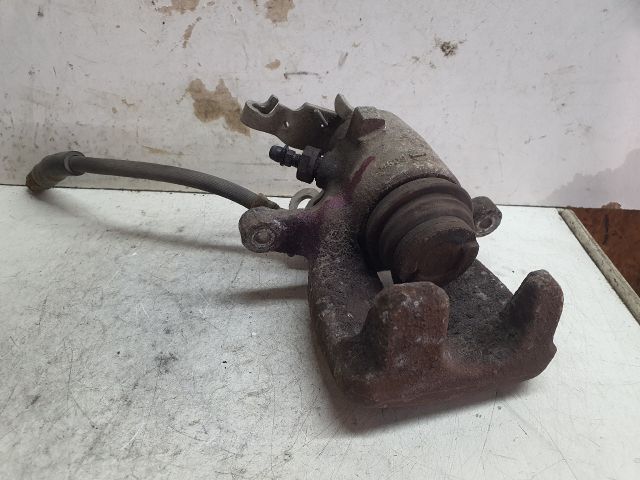 bontott VW TOURAN Bal hátsó Féknyereg Munkahengerrel