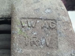 bontott VW TOURAN Bal hátsó Féknyereg Munkahengerrel